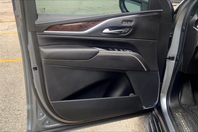 2021 Cadillac Escalade Vehicle Photo in KANSAS CITY, MO 64114-4545