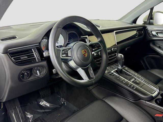 2021 Porsche Macan Vehicle Photo in Puyallup, WA 98371