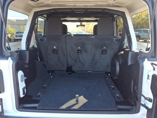 2022 Jeep Wrangler Vehicle Photo in DUNKIRK, NY 14048-3562