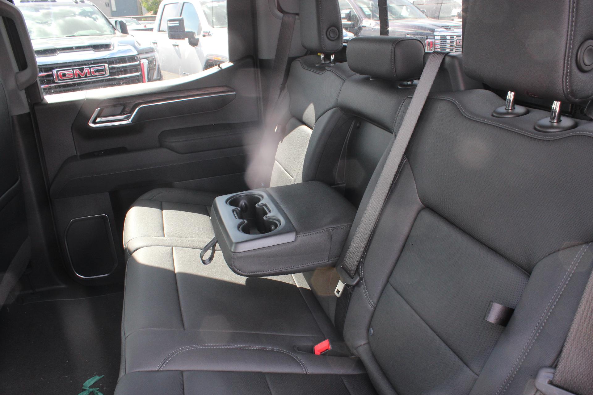 2025 GMC Sierra 1500 Vehicle Photo in AURORA, CO 80012-4011
