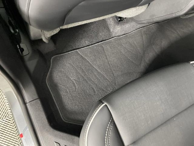 2025 Buick Enclave Vehicle Photo in GILBERT, AZ 85297-0402