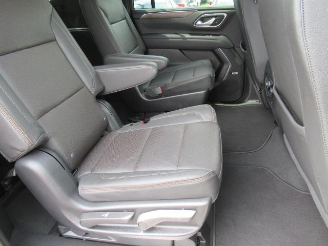 2022 Chevrolet Suburban Vehicle Photo in LEESBURG, FL 34788-4022