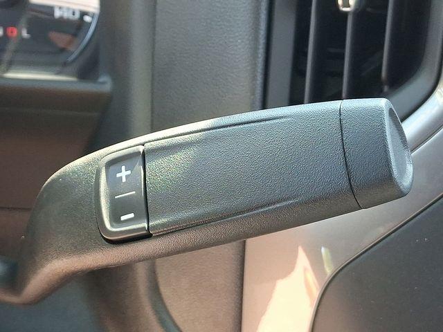 2025 Chevrolet Silverado 3500 HD Vehicle Photo in DANBURY, CT 06810-5034