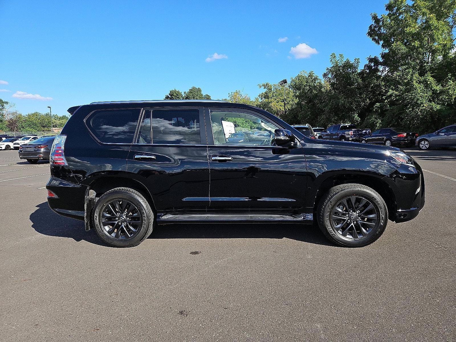 2021 Lexus GX 460 Vehicle Photo in Trevose, PA 19053