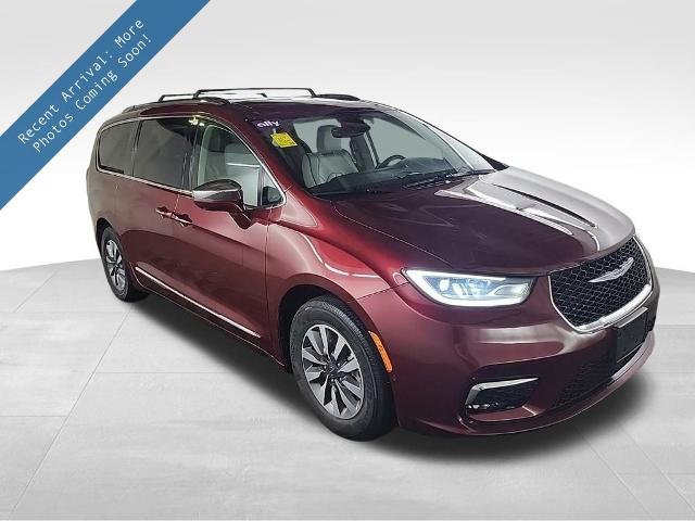 2021 Chrysler Pacifica Vehicle Photo in Cedar Rapids, IA 52402