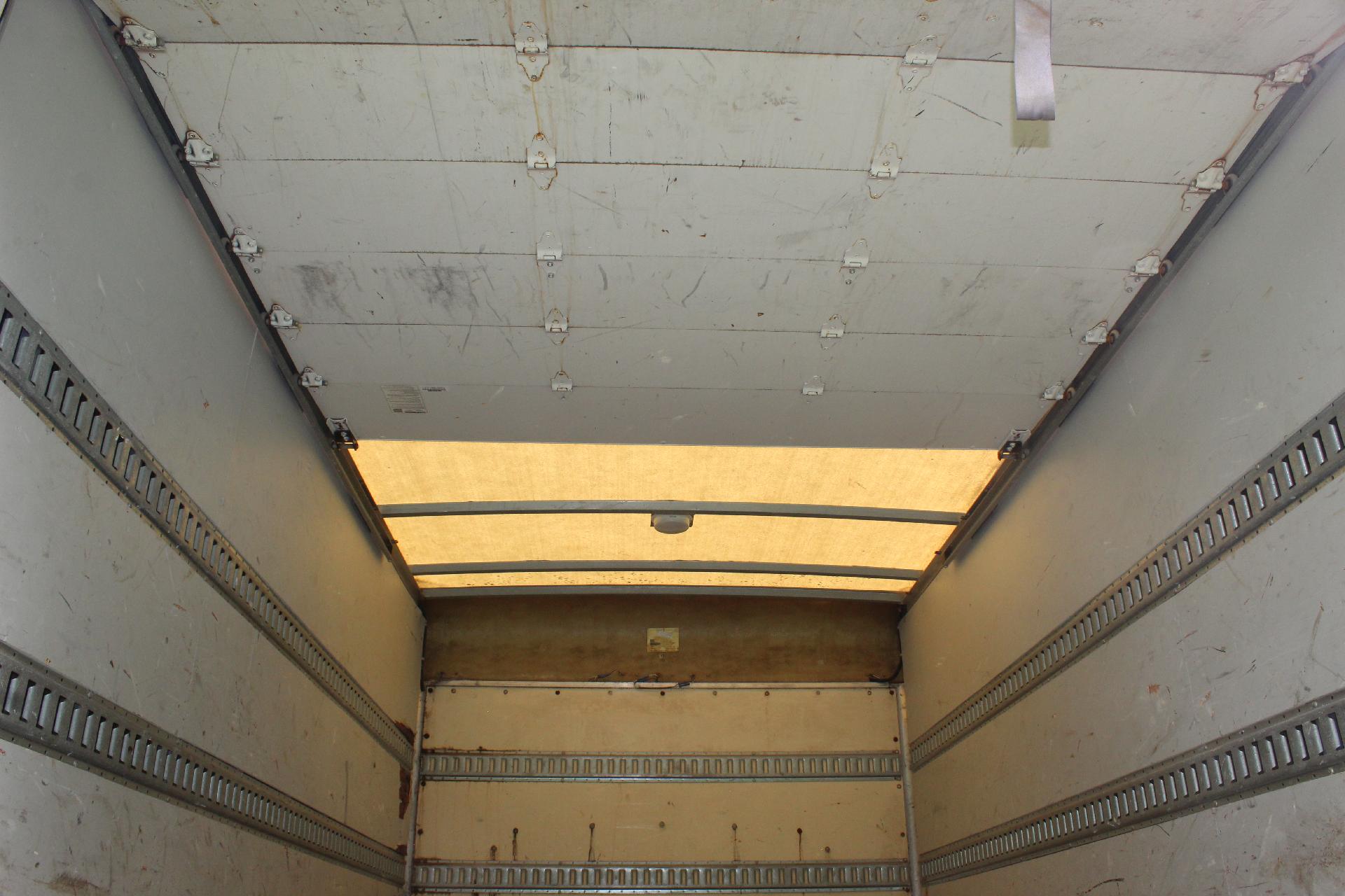 2014 Chevrolet Express Cutaway 3500 Vehicle Photo in NORTHAMPTON, MA 01060-1120