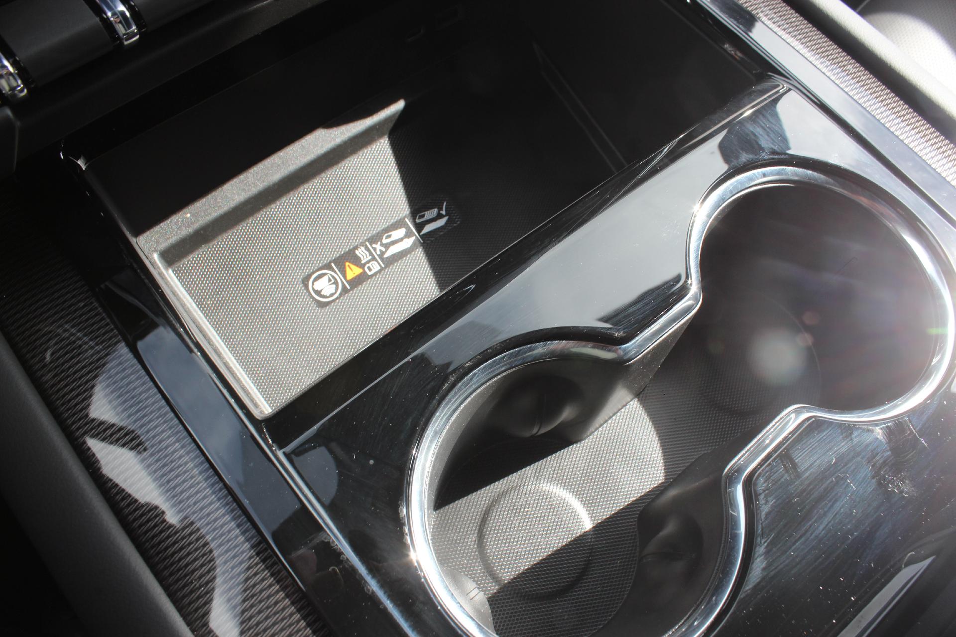 2025 GMC Yukon Vehicle Photo in AURORA, CO 80012-4011