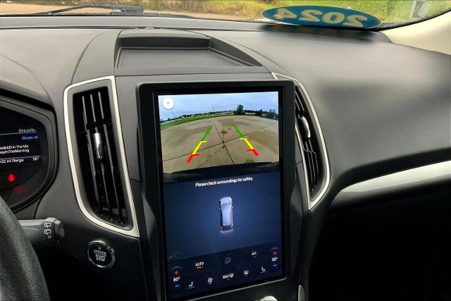 2024 Ford Edge Vehicle Photo in TOPEKA, KS 66609-0000