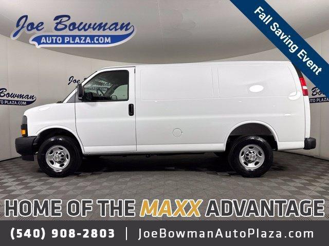 2026 Chevrolet Express Cargo Vehicle Photo in HARRISONBURG, VA 22801-8763