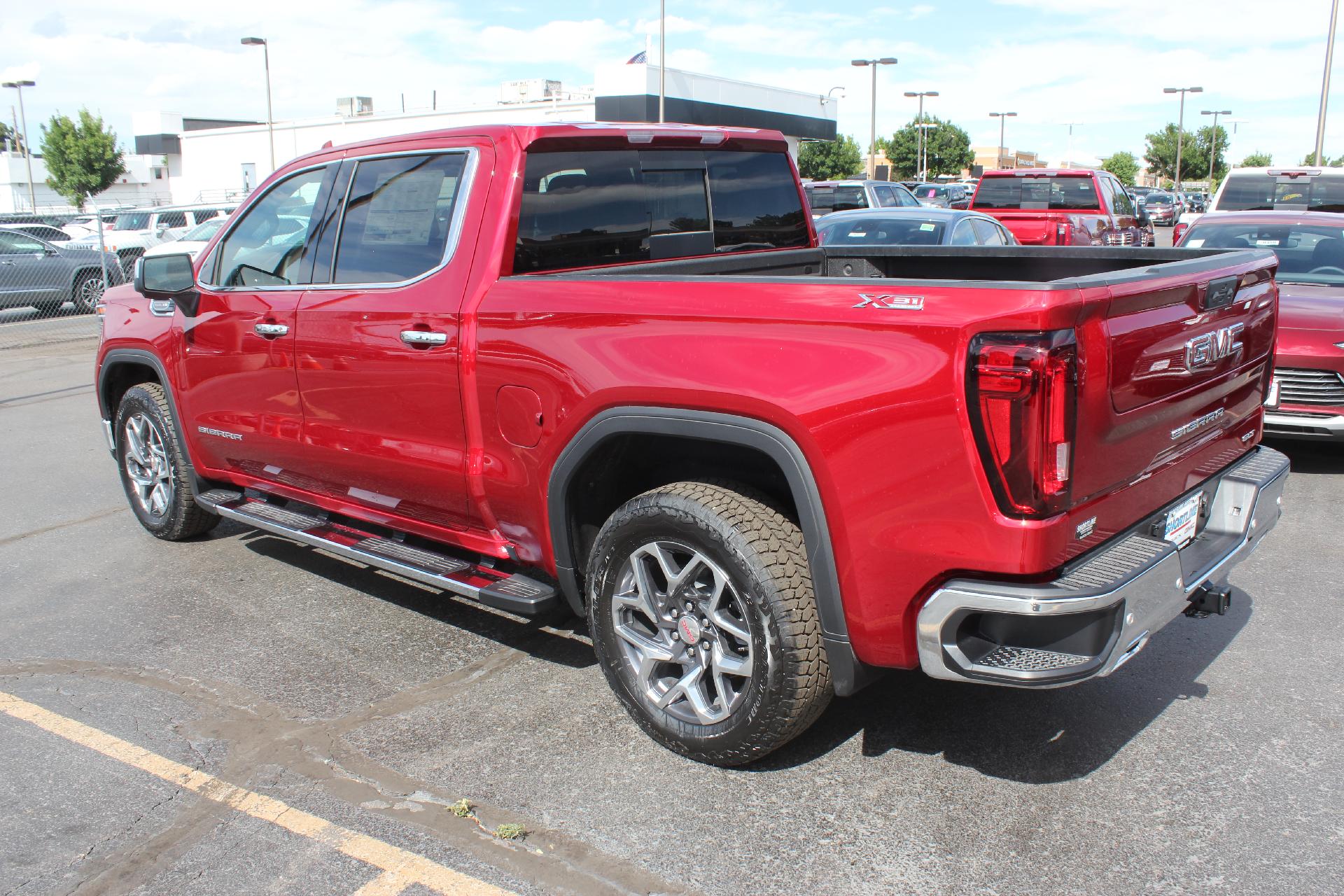 2025 GMC Sierra 1500 Vehicle Photo in AURORA, CO 80012-4011