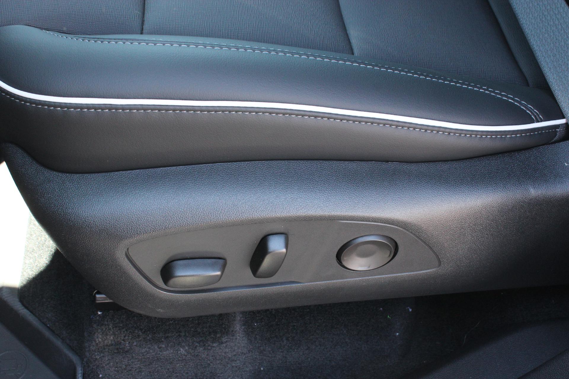 2026 Buick Enclave Vehicle Photo in AURORA, CO 80012-4011