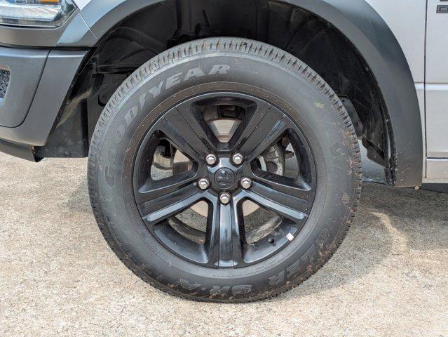2024 Ram 1500 Classic Vehicle Photo in BRUNSWICK, GA 31525-1881