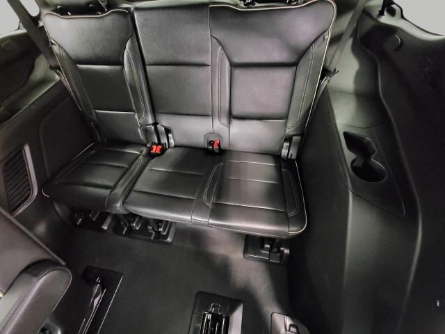 2025 GMC Yukon Vehicle Photo in NEENAH, WI 54956-2243