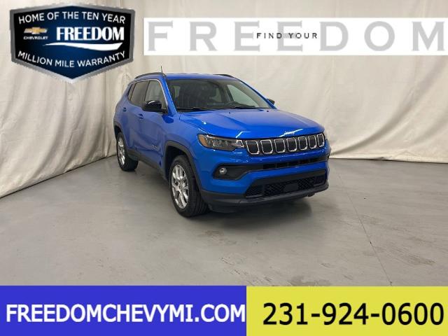 2022 Jeep Compass Vehicle Photo in FREMONT, MI 49412-9587