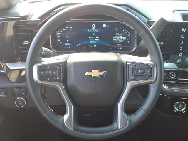 2023 Chevrolet Silverado 1500 LT - 11