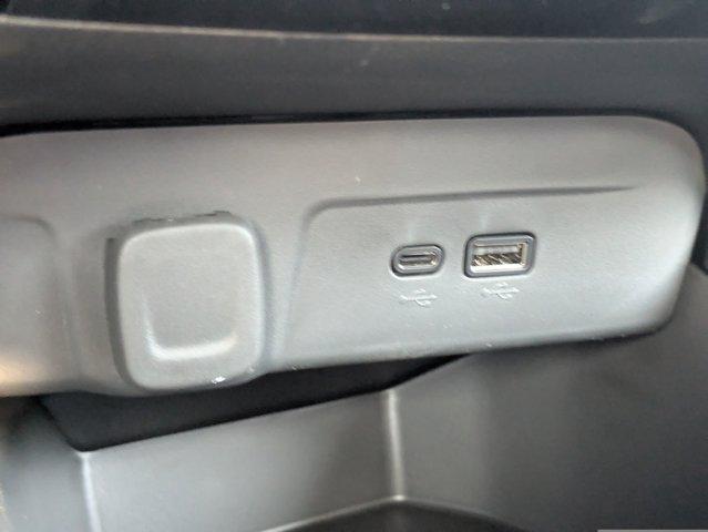 2025 Chevrolet Trax Vehicle Photo in BRUNSWICK, GA 31525-1881