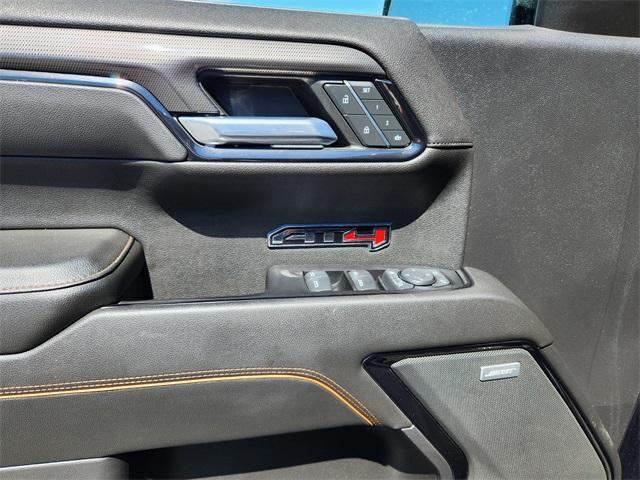 2022 GMC Sierra 1500 Vehicle Photo in AURORA, CO 80012-4011