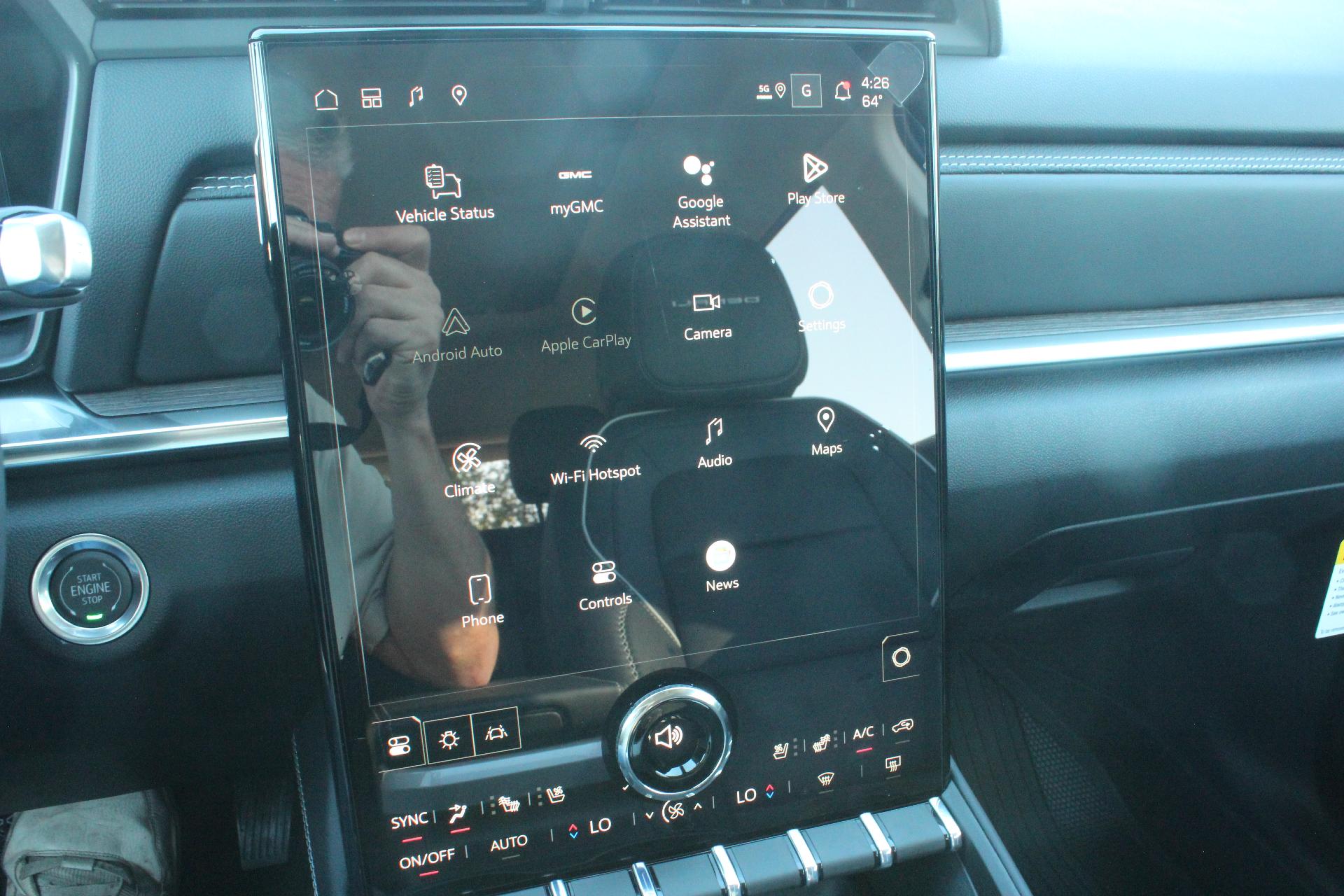 2026 GMC Terrain Vehicle Photo in AURORA, CO 80012-4011