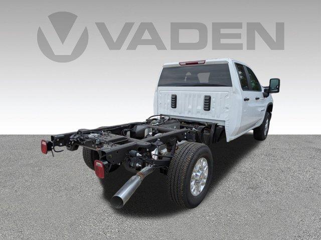 2025 Chevrolet Silverado 3500 HD Vehicle Photo in BRUNSWICK, GA 31525-1881
