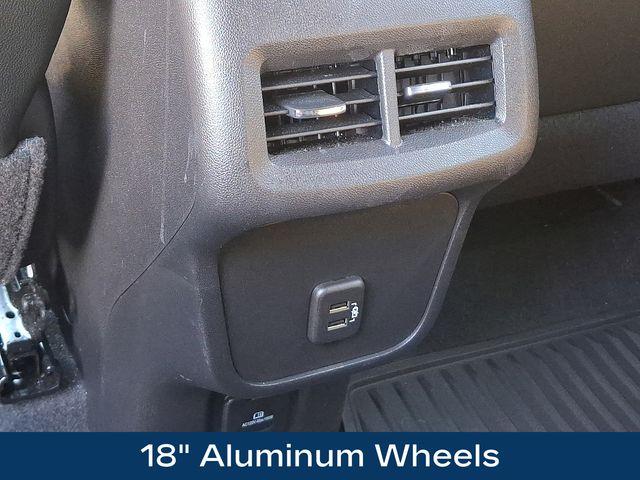 2024 Chevrolet Equinox Vehicle Photo in DANBURY, CT 06810-5034