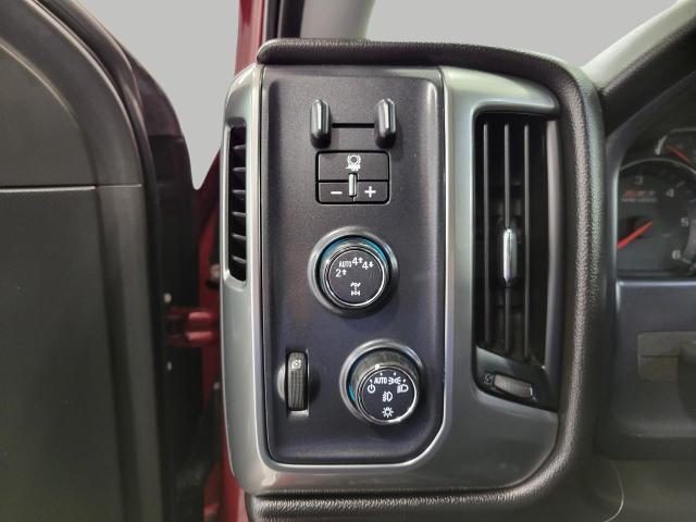 2018 Chevrolet Silverado 1500 Vehicle Photo in NEENAH, WI 54956-2243