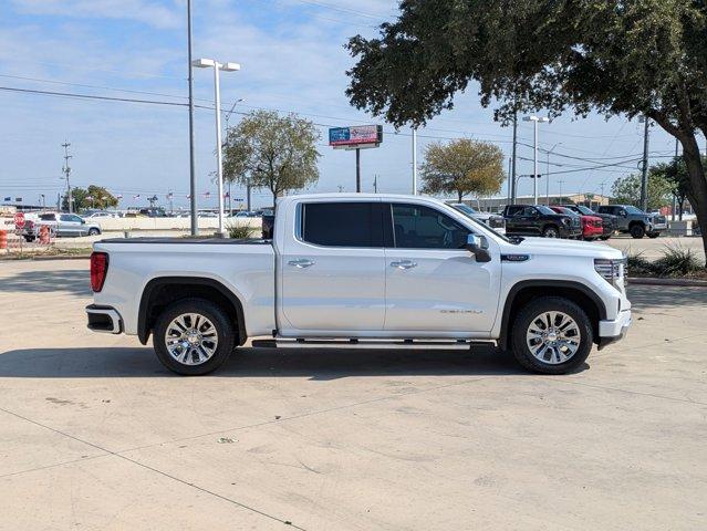 2024 GMC Sierra 1500 Vehicle Photo in SELMA, TX 78154-1459