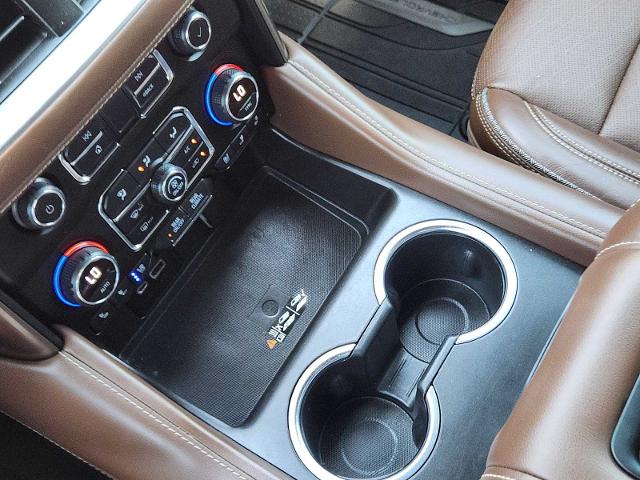 2022 Chevrolet Tahoe Vehicle Photo in DENTON, TX 76210-9321