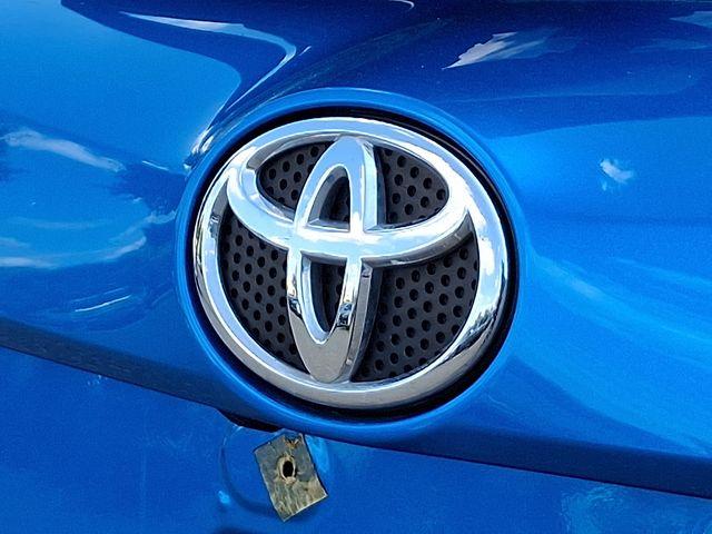 2018 Toyota RAV4 Vehicle Photo in DANBURY, CT 06810-5034