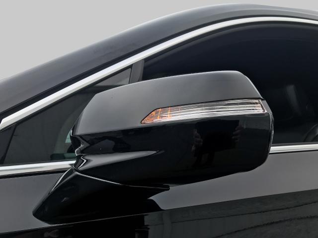 2025 Cadillac XT6 Vehicle Photo in GREEN BAY, WI 54303-3330