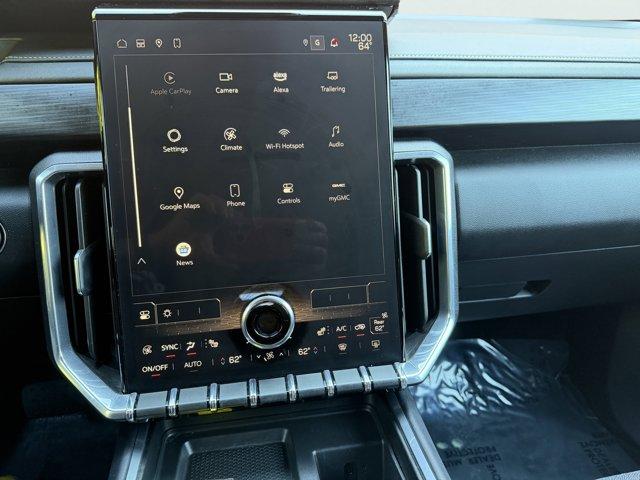 2025 GMC Acadia Vehicle Photo in LEOMINSTER, MA 01453-2952