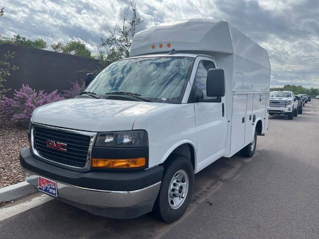 2025 GMC Savana Cutaway 3500 Vehicle Photo in GILBERT, AZ 85297-0402