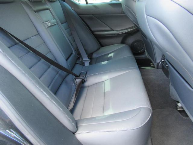 2022 Lexus IS Vehicle Photo in LEESBURG, FL 34788-4022