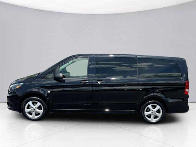 2020 Mercedes-Benz Metris Passenger Van Vehicle Photo in LEOMINSTER, MA 01453-2952