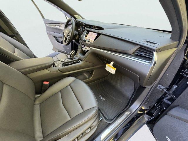 2025 Cadillac XT5 Vehicle Photo in LEOMINSTER, MA 01453-2952