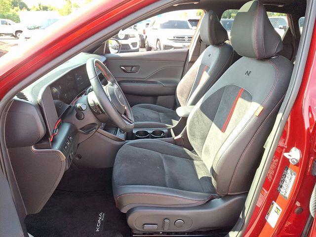 2024 Hyundai Kona Vehicle Photo in DANBURY, CT 06810-5034