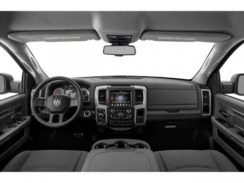 2019 Ram 1500 Classic Vehicle Photo in BRUNSWICK, GA 31525-1881