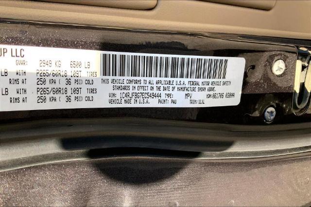 2014 Jeep Grand Cherokee Vehicle Photo in Kansas City, MO 64114