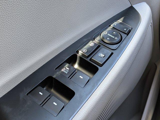2021 Hyundai TUCSON Vehicle Photo in BRUNSWICK, GA 31525-1881