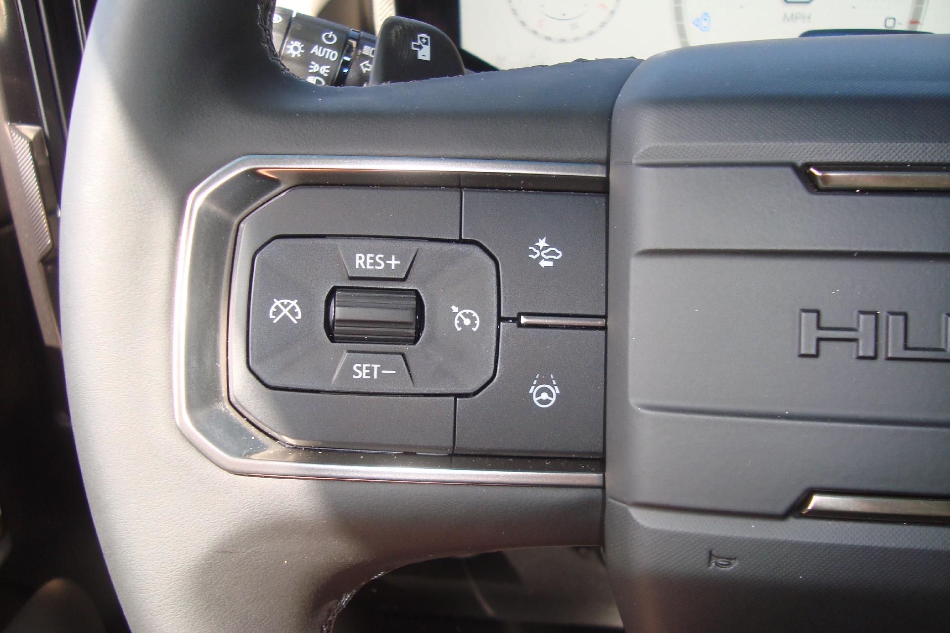 2025 GMC HUMMER EV Pickup Vehicle Photo in PORTSMOUTH, NH 03801-4196