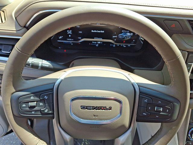 2024 GMC Yukon XL Vehicle Photo in DANBURY, CT 06810-5034
