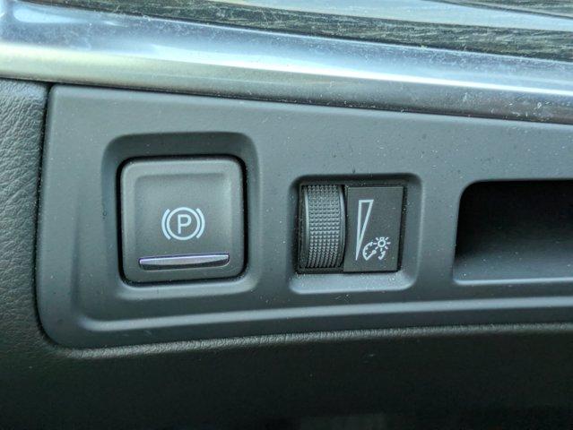 2023 Cadillac XT5 Vehicle Photo in BRUNSWICK, GA 31525-1881