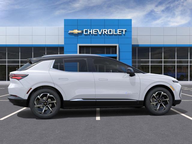 2025 Chevrolet Equinox EV LT - 4