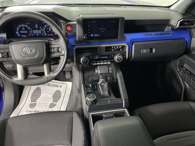 2025 Toyota Tacoma 4WD Vehicle Photo in GILBERT, AZ 85297-0402
