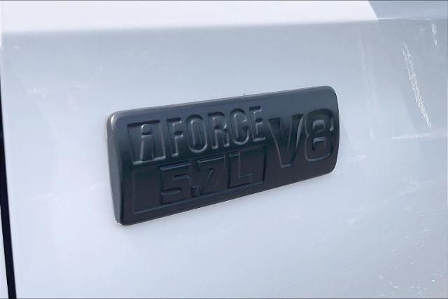 2018 Toyota Tundra 4WD Vehicle Photo in INDEPENDENCE, MO 64055-1314