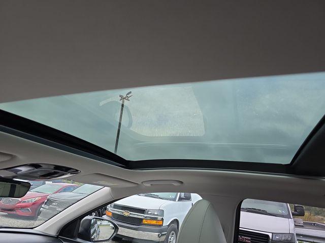 2024 Hyundai TUCSON Hybrid Vehicle Photo in Pleasant Hills, PA 15236