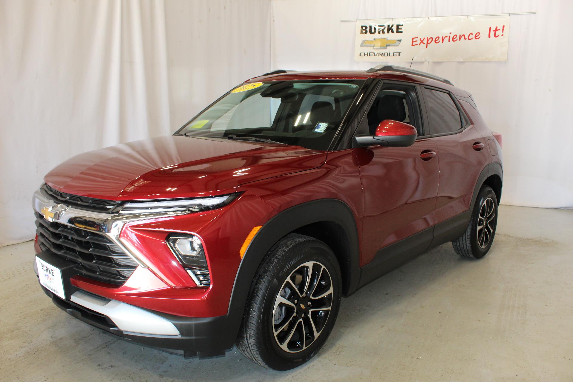 2025 Chevrolet Trailblazer Vehicle Photo in NORTHAMPTON, MA 01060-1120
