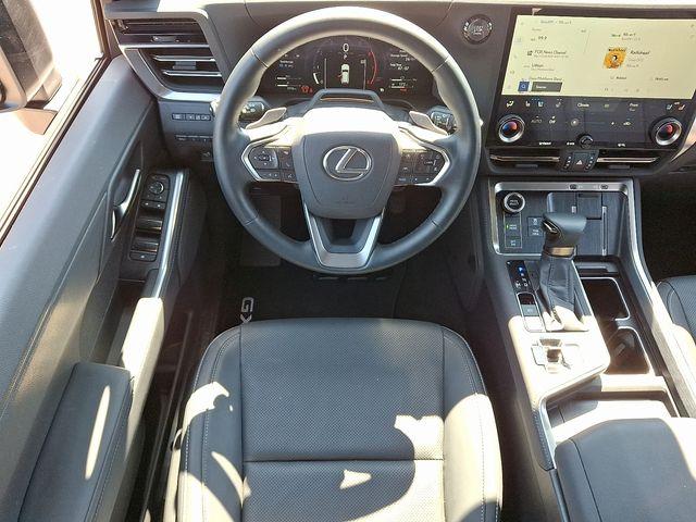2024 Lexus GX 550 Vehicle Photo in DANBURY, CT 06810-5034