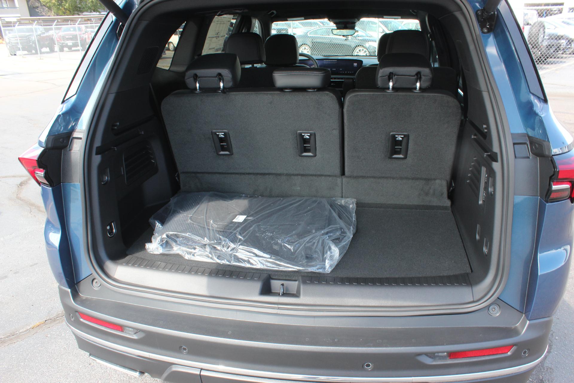 2026 Buick Enclave Vehicle Photo in AURORA, CO 80012-4011