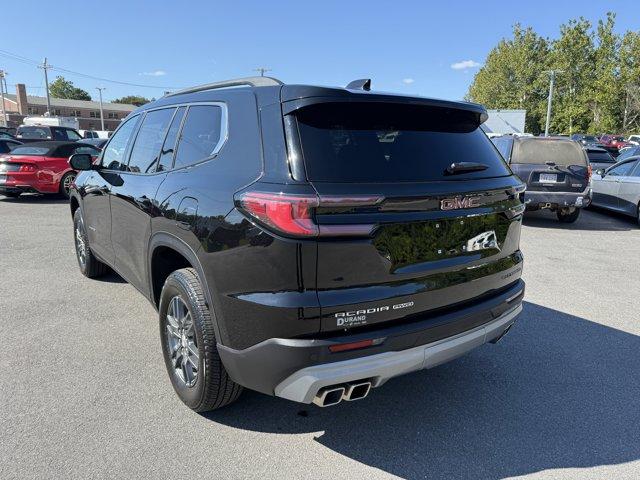2025 GMC Acadia Vehicle Photo in LEOMINSTER, MA 01453-2952