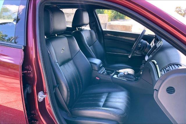 2023 Chrysler 300 Vehicle Photo in Kansas City, MO 64114